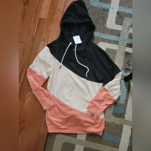 *NWT*  Colorblock hoodie